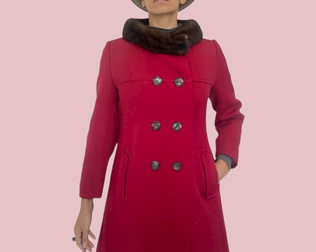 Red Vintage Coat with Faux Fur Neck Size Medium