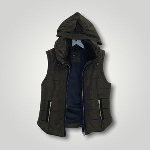 H & M Puffer Vest / L