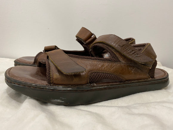 Men's Earth Navigator 2 Size 13 sandals